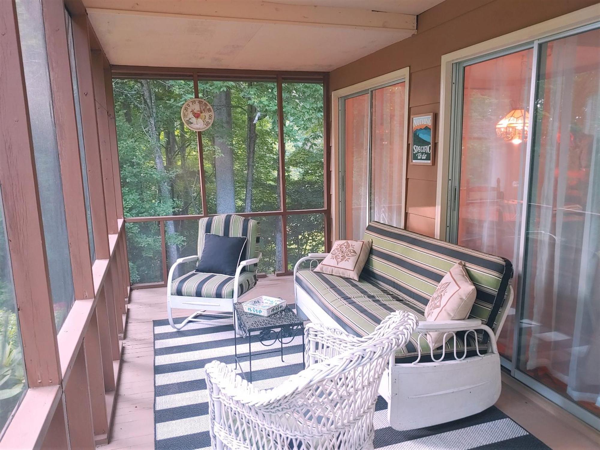 Bryson City Creekside Home With Hot Tub- 3 Bedroom-2 Bath Home Esterno foto